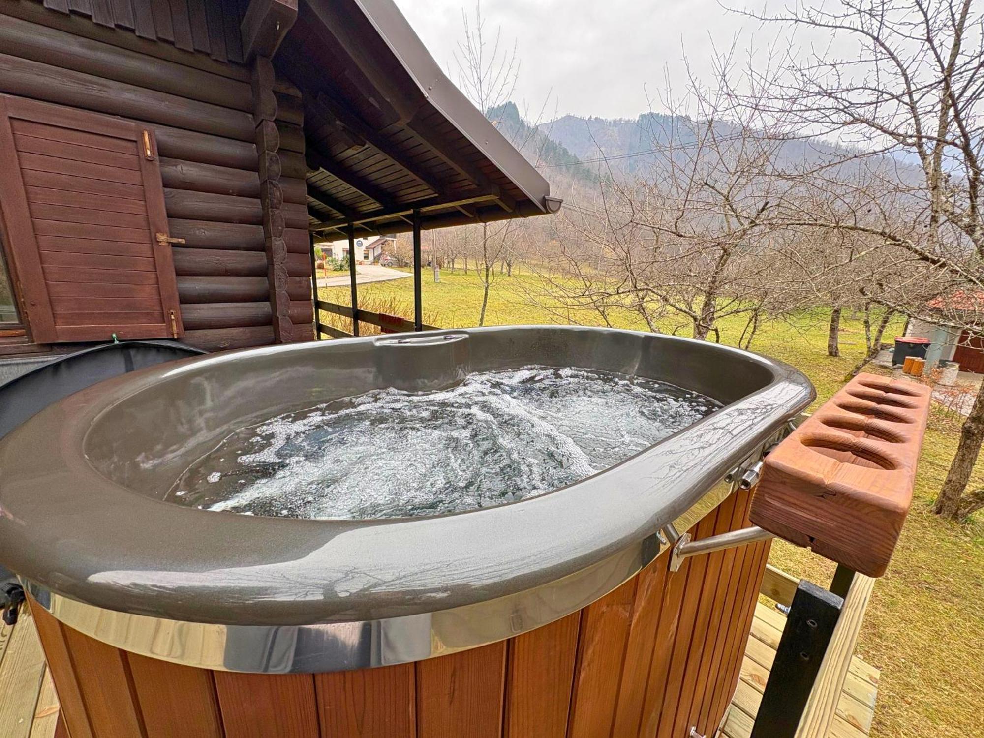 Vila Rozi, Osilnica - Vacation House Pr' Vili Rozi المظهر الخارجي الصورة